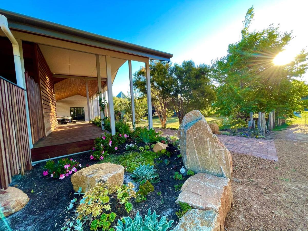 Grape Juice Retreat Rustic Romantic Gateway 5Mins To Beaches & Town Margaret River Exteriér fotografie
