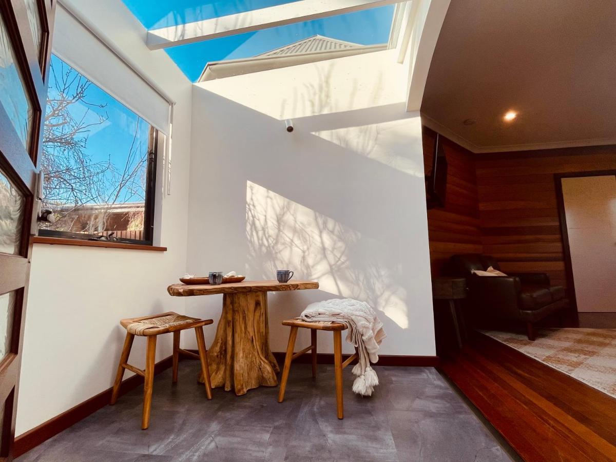 Grape Juice Retreat Rustic Romantic Gateway 5Mins To Beaches & Town Margaret River Exteriér fotografie
